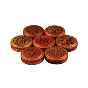 Rosewood Incense Holder - Stylish Hollow Carved Wooden Box for Home, Meditation & Relaxation