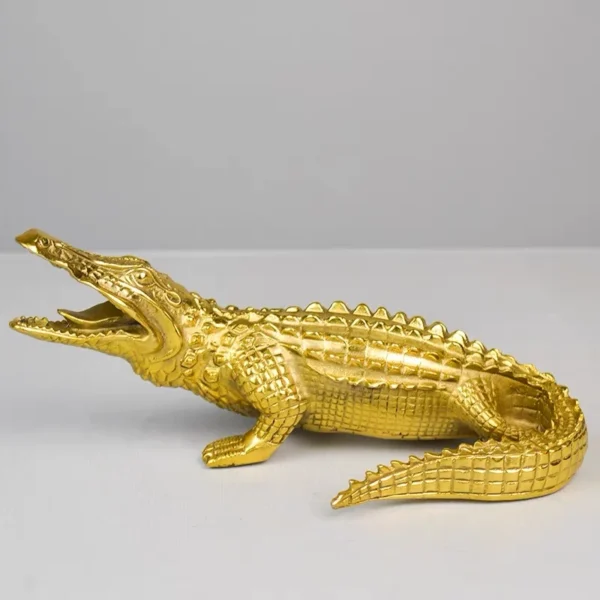 Customizable Vintage Crocodile Bronze Animal Sculpture Statue Cast in Brass with Metal Craftsmanship for Home Decor