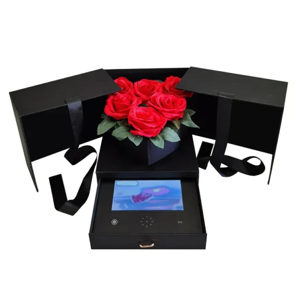 2023 Hot Sele Paper Packaging Box Wedding Flower Heart Gift Light Control Display 7 Inch Video hd Screen Gift Box Lcd