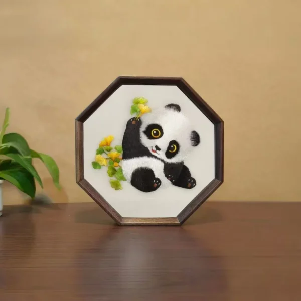 Suzhou Handmade Double-Sided Embroidery Display Stand Panda Series Cross Stitch Technique Made Silk Textile Fabric Crafts