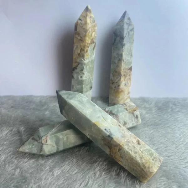 Wholesale Natural Crystal Column Polished Crystal Gem Amazon Crystal Column Folk Crafts for Home Decoration