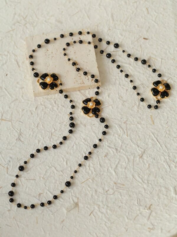 Classic French Romance Clover Long Necklace-Black Onyx